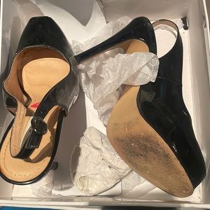Black patent heel sling back